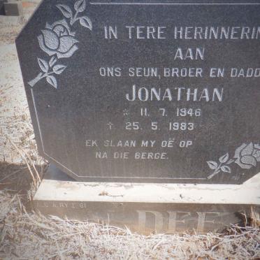 DEE Jonathan 1946-1983