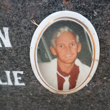 KOEKEMOER Lourens 1965-1989