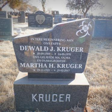 KRUGER Dewald J. 1909-1970 &amp; Martha H. 1920-2017