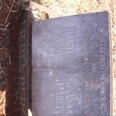 LIEBENBERG Daniel Johannes 1931-1988 &amp; Susanna Elizabeth 1929-2015