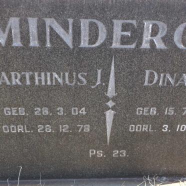 MINDERON Marthinus J. 1904-1978 &amp; Dina A. 1909-2005