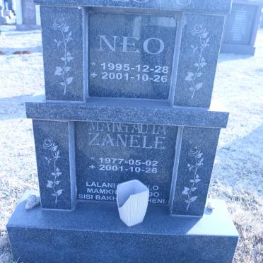 NDLOVU Ma?gau?a Zanele 1977-2001 :: NDLOVU Neo 1995-2001