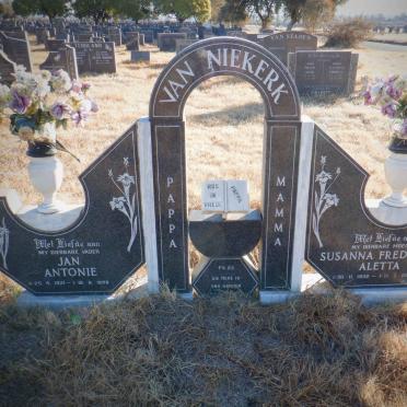 Ni - Surnames starting with the letters Ni