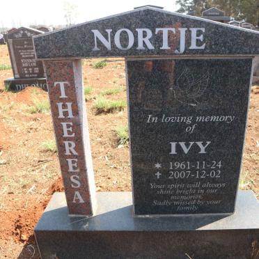 NORTJE Theresa 1961-2007