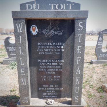 TOIT Willem Stefanus, du 1969-2011