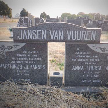 VUUREN Marthinus Johannes, Jansen van 1910-1989 &amp; Anna Louisa A. 1920-1997