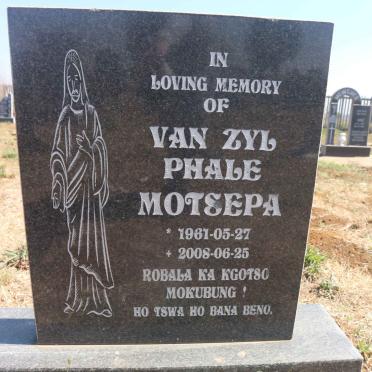 ZYL Phale Motsepa, van 1981-2008 