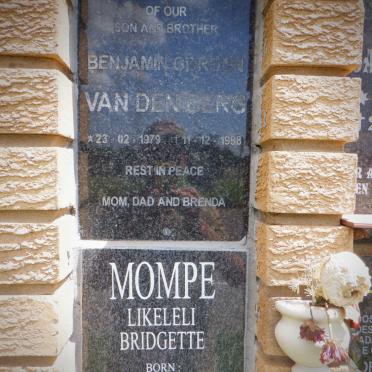 BERG Benjamin Gordon, van den 1979-1998 :: MOMPE Likeleli Bridgette 1970-2018 