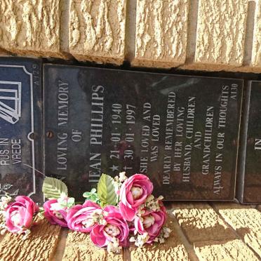 PHILLIPS Jean 1940-1997