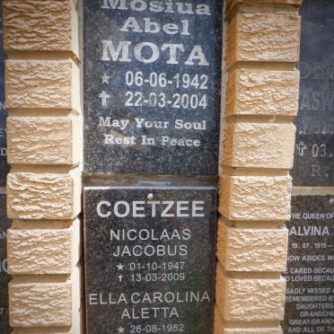 COETZEE Nicolaas Jacobus 1947-2009 &amp; Ella Carolina Aletta 1952-2019 
