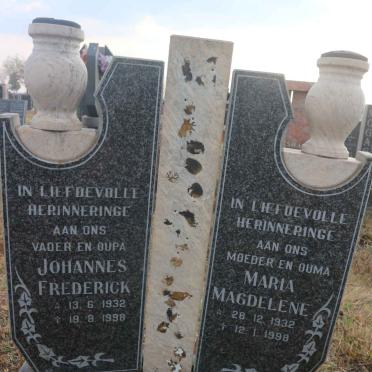? Johannes Frederick 1932-1998 &amp; Maria Magdalene 1932-1998 