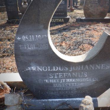 ? Arnoldus Johannes Stefanus 1942-2003