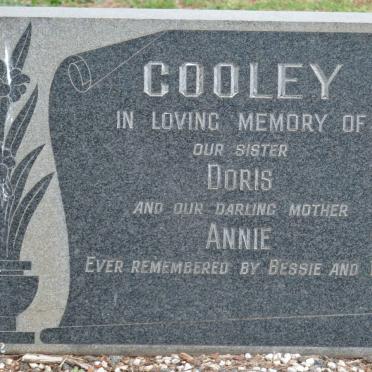 COOLEY Doris :: COOLEY Annie