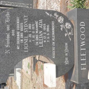 FLEETWOOD Lionel Sydney 1919-1971 &amp; Lillian Ada 1909-1984