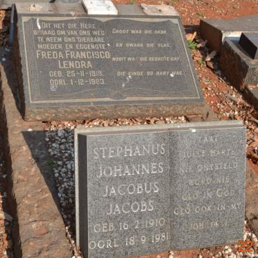 JACOBS Stephanus Johannes Jacobus 1910-1981 &amp; Freda Francisco Lenora 1918-1963