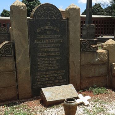 MAYBERY Joseph -1928 &amp; Annie -1945 :: BURGESS Ivor -1942