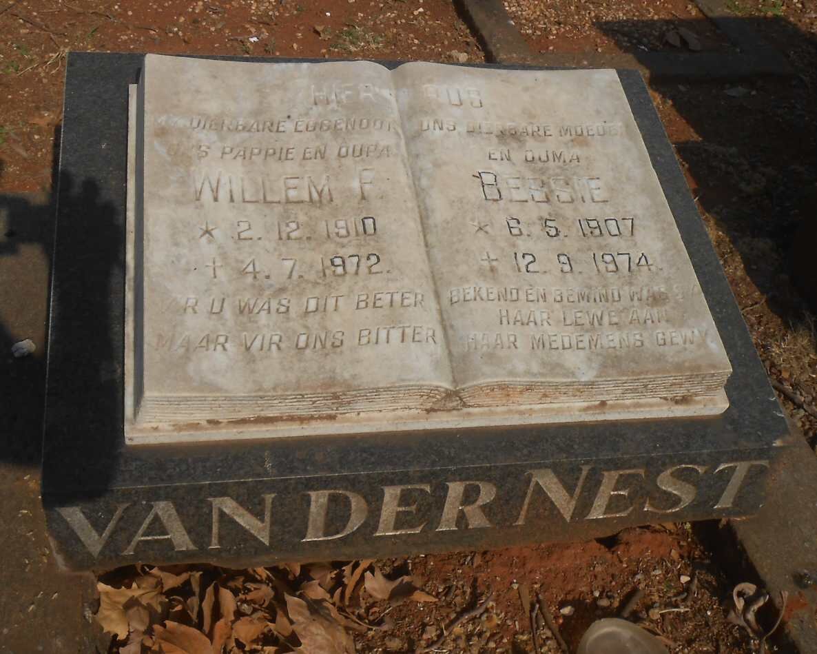 NEST Willem F., van der 1910-1972 &amp; Bessie 1907-1974