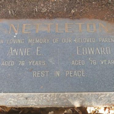 NETTLETON Edward &amp; Annie E.