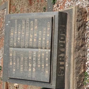 STRYDOM Johannes Matthys Jacobus Lodiwikus 1874-1951 &amp; Elizabeth GRESSE 1894-1977