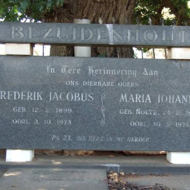 BEZUIDENHOUT Frederik Jacobus 1899-1973 &amp; Maria Johanna NOLTE 1898-1974