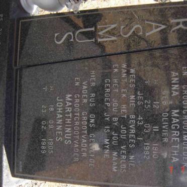 ERASMUS Marthinus Johannes 1905-1989 &amp; Anna Magretha OLIVIER 1910-1982