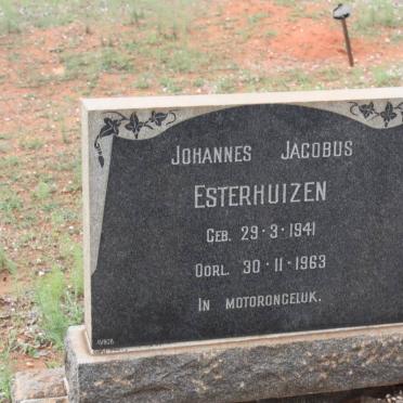 E - Surnames :: Vanne - E