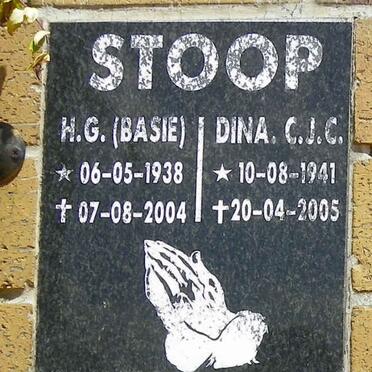 STOOP H.G. 1938-2004 &amp; Dina C.J.C. 1941-2005