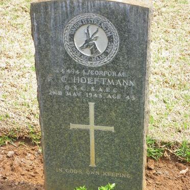 HOEFTMANN F.C. -1945