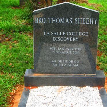 05. La Salle College Brothers' Graves