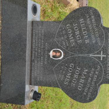 ALMEIDA Helder Jorge Gomes, de 1988-1993 :: DE ALMEIDA E. SILVA Mario Jorge Gomes 1991-1993