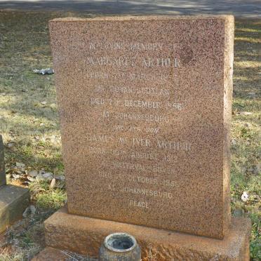 ARTHUR Margaret 18?7-1956 :: ARTHUR James McIver 1912-1956