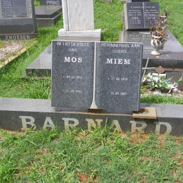BARNARD Mos 1913-1981 &amp; Miem 1919-2002