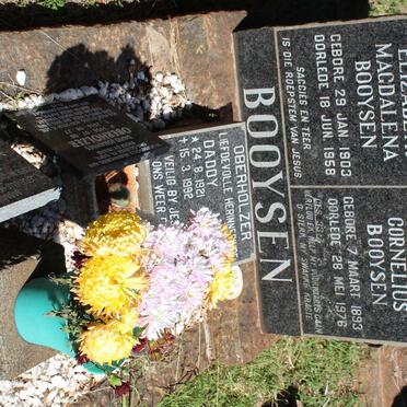 BOOYSEN Francois Cornelius 1893-1976 &amp; Elizabeth Magdalena 1903-1958