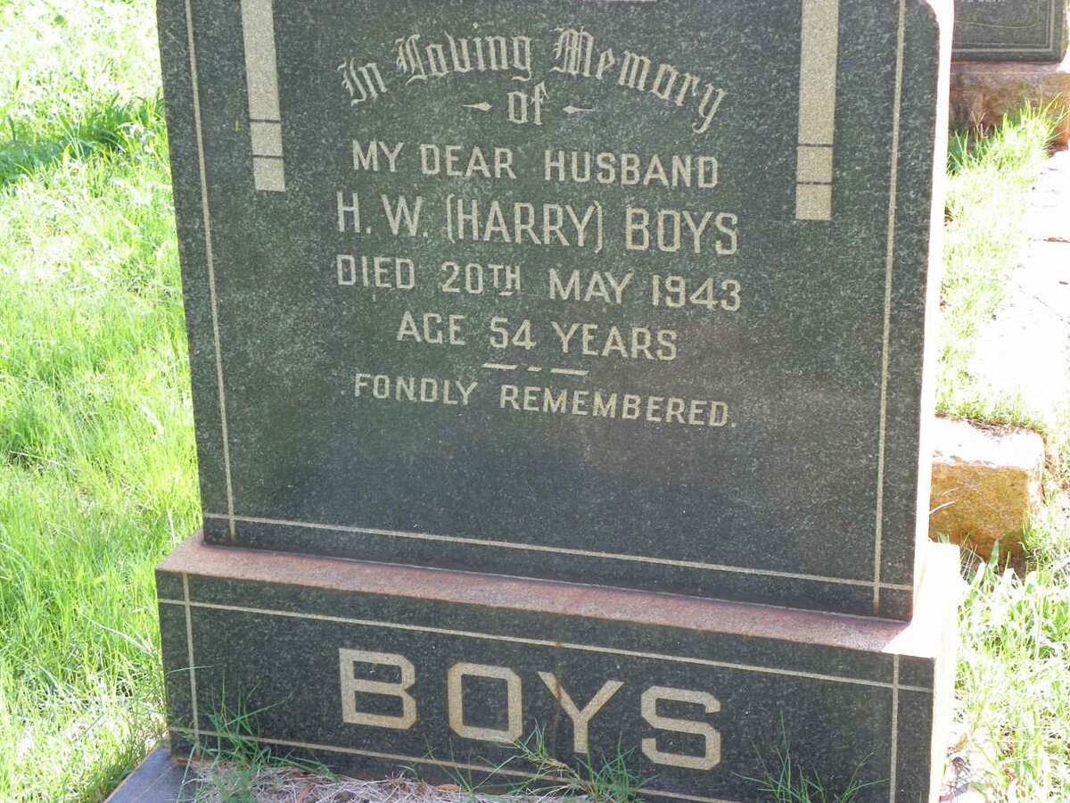BOYS H.W. -1943