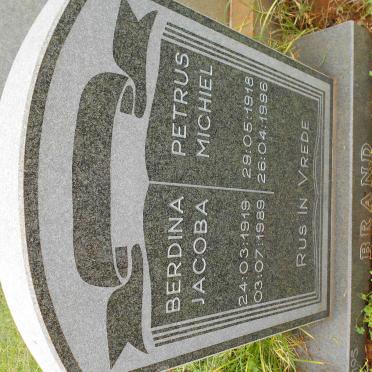 BRAND Petrus Michiel 1918-1996 &amp; Berdina Jacoba 1919-1989