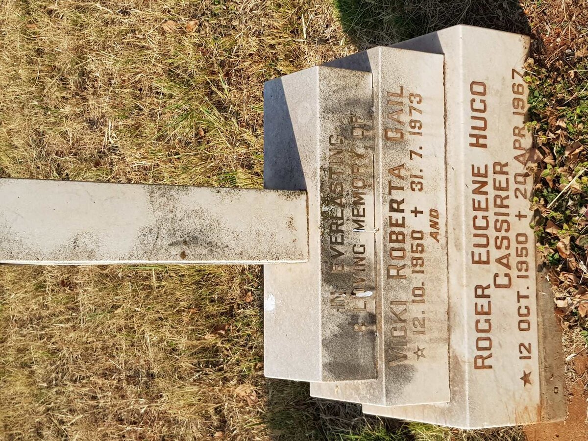 CASSIRER Vicki Roberta Gail 1950-1973 :: CASSIRER Roger Eugene Hugo 1950-1967