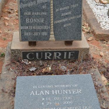 CURRIE Bonnie 1934-1961 :: HUNTER Alan 1936-2000