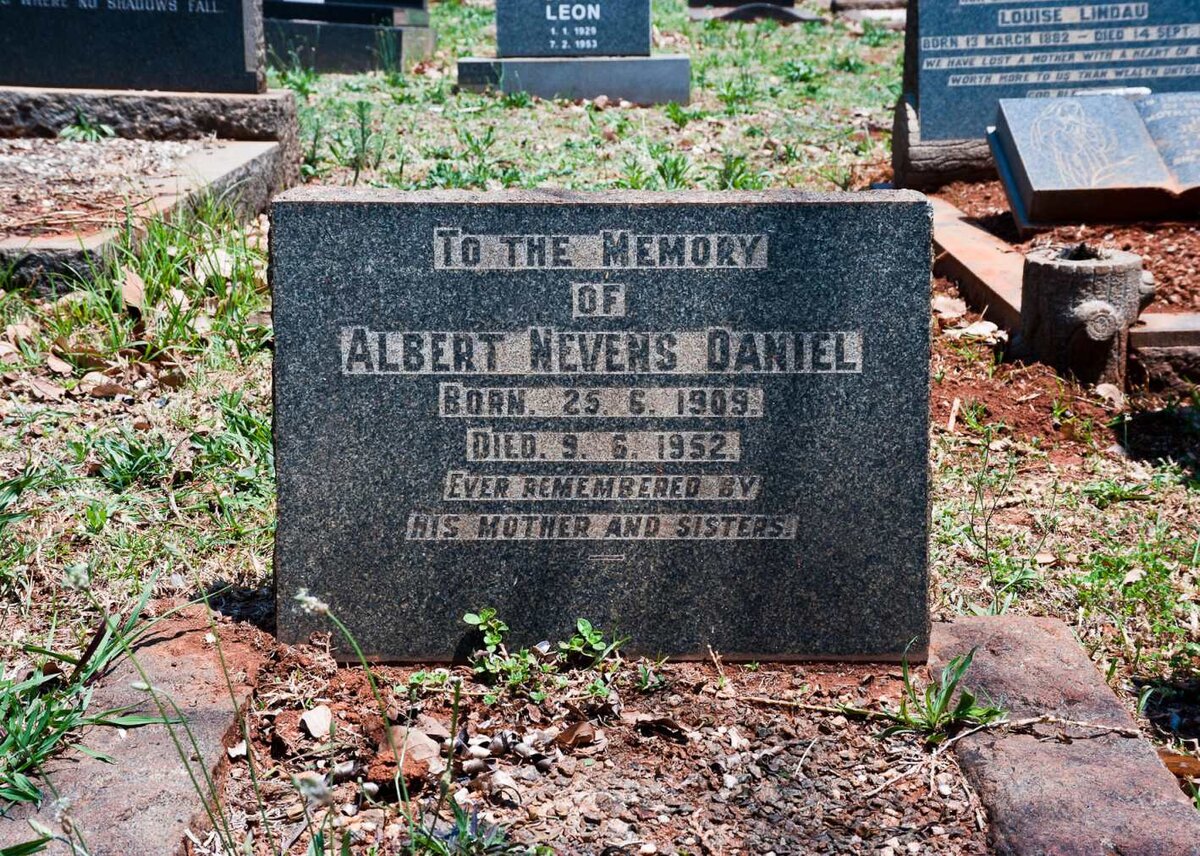 DANIEL Albert Nevens 1909-1952