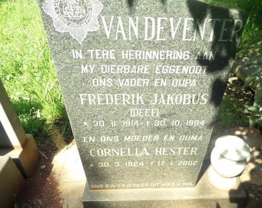 DEVENTER Frederik Jakobus, van 1914-1984 &amp; Cornelia Hester 1924-2002