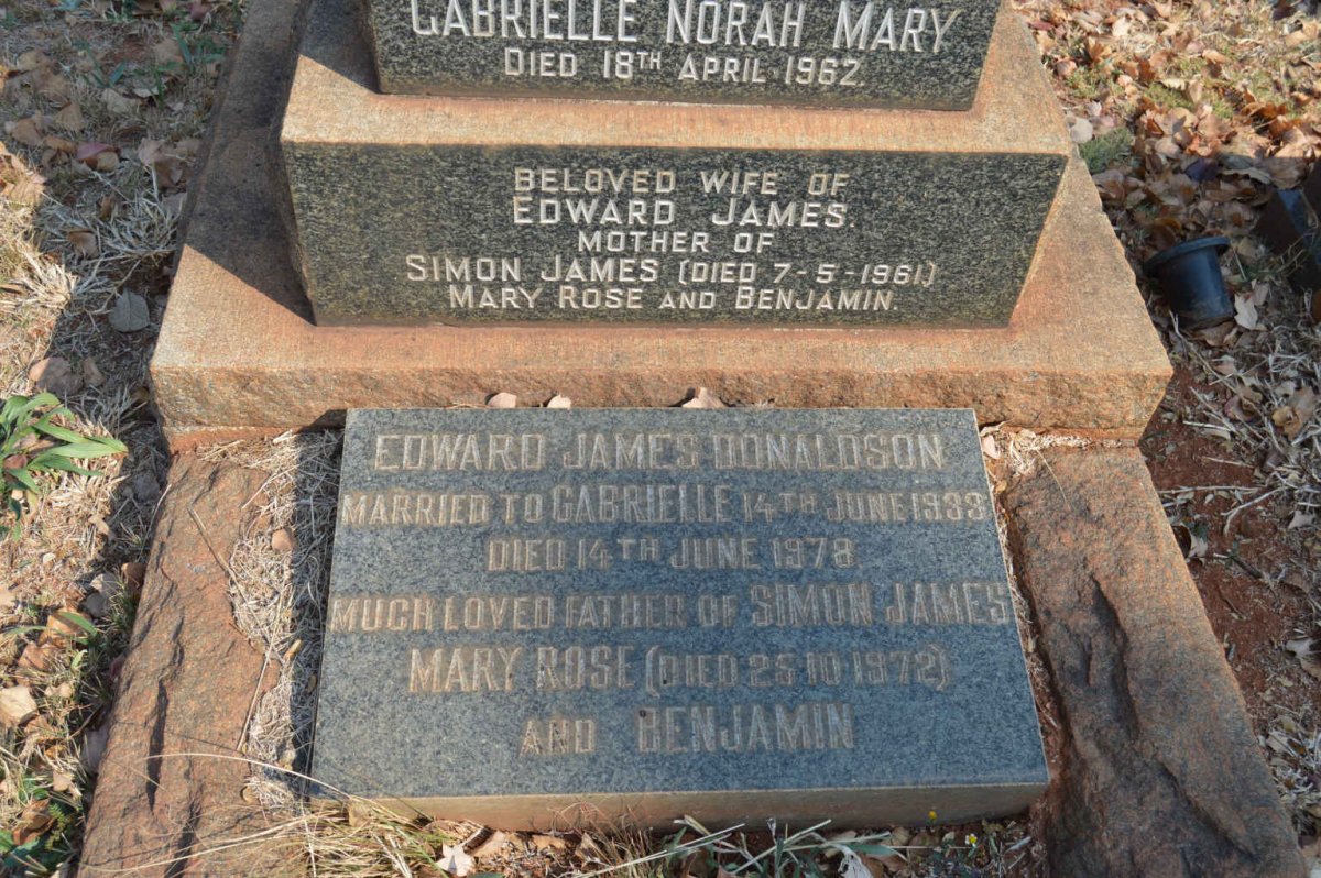 DONALDSON Edward James -1978 &amp; Gabrielle Norah Mary -1962