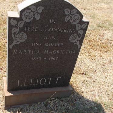 ELLIOTT Martha Magrietha 1882-1967