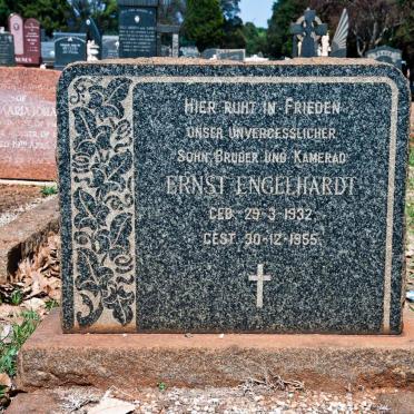 ENGELHARDT Ernst 1932-1955