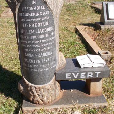 EVERT Liefbertus Willem Jacobus 1888-1957 :: VALENTYN Anna Francina nee EVERT 1933-2011
