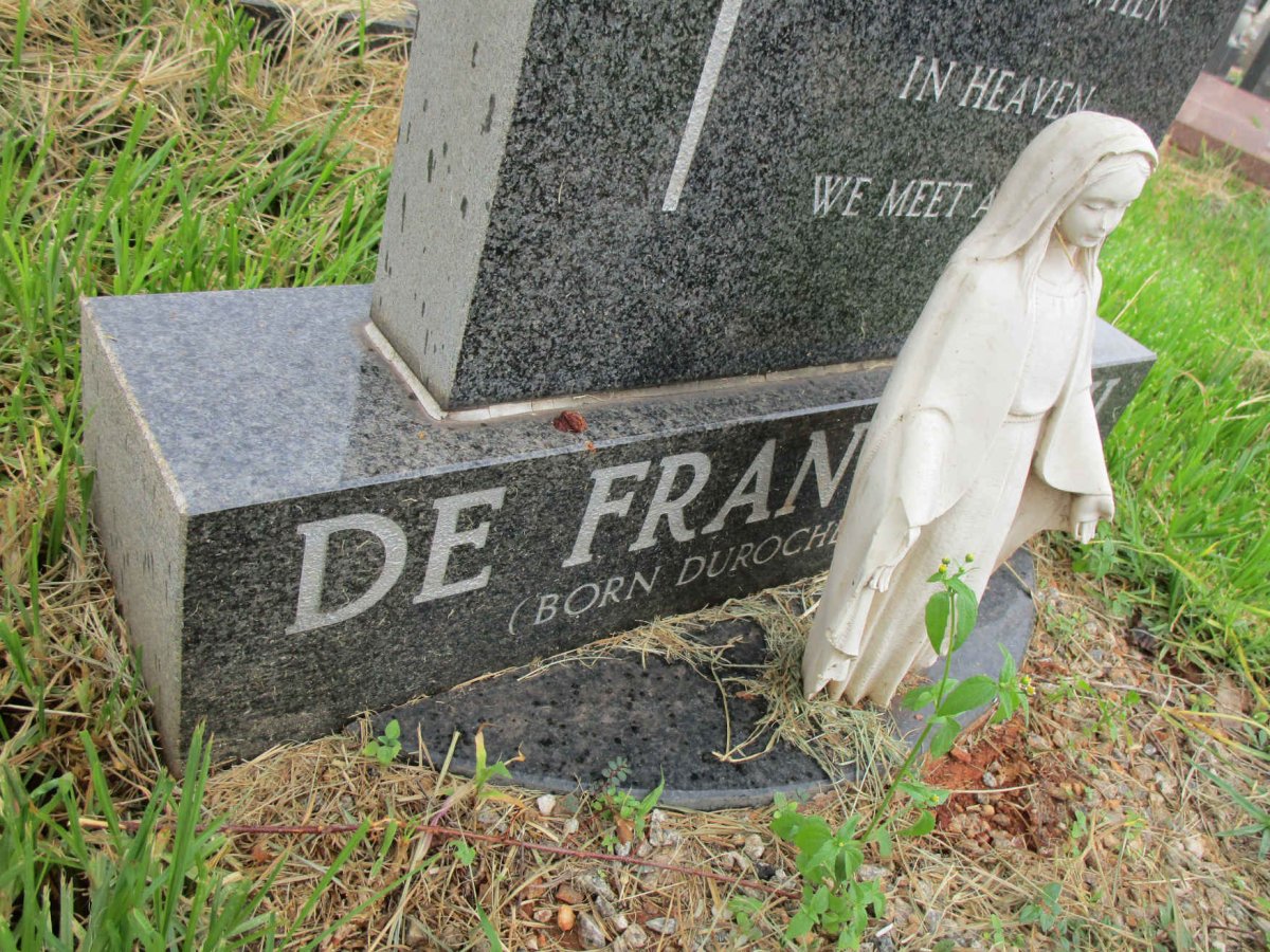 FRANCESCHI Yvon, de nee DUROCHER