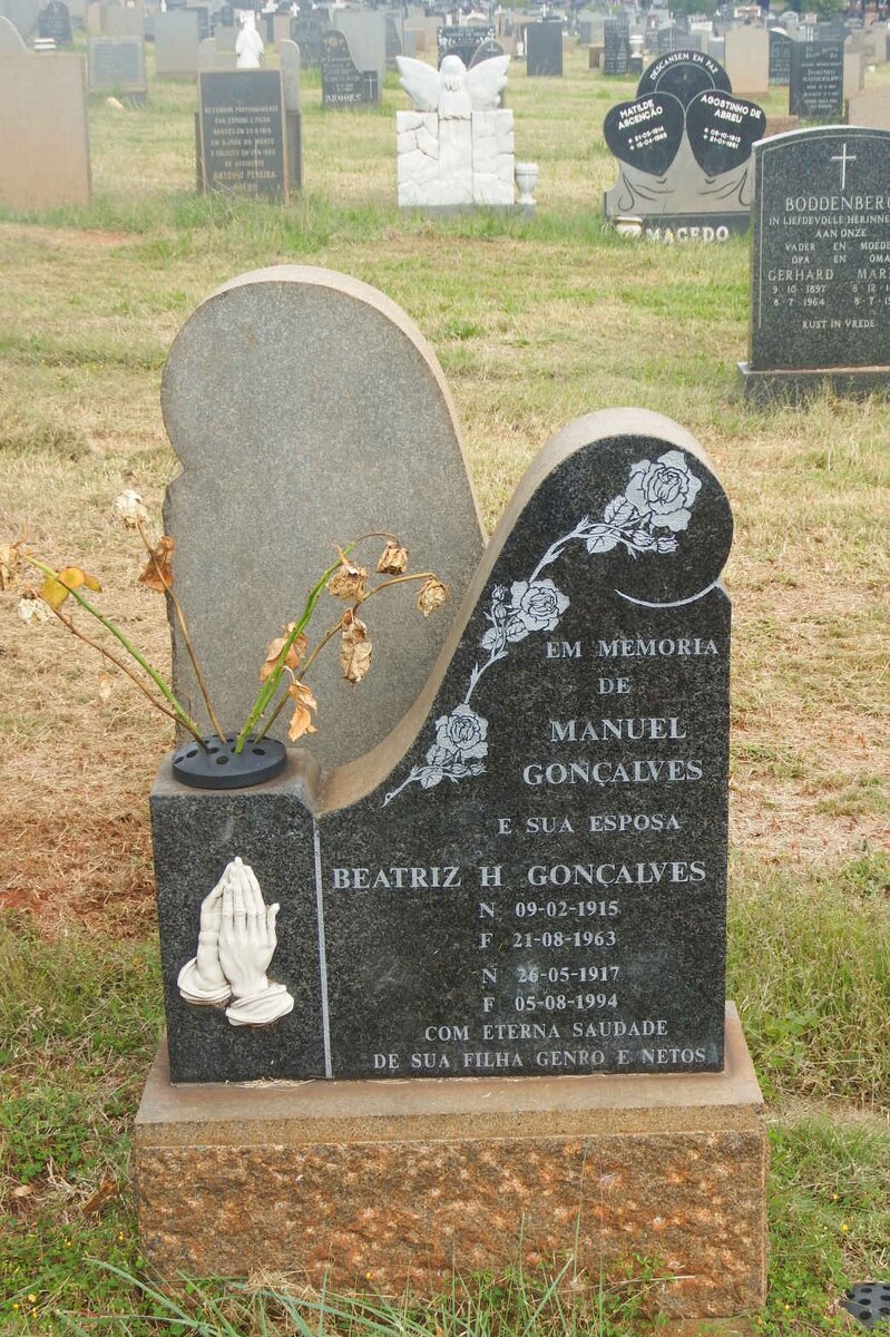 GONCALVES Manuel 1915-1963 &amp; Beatriz H. 1917-1994