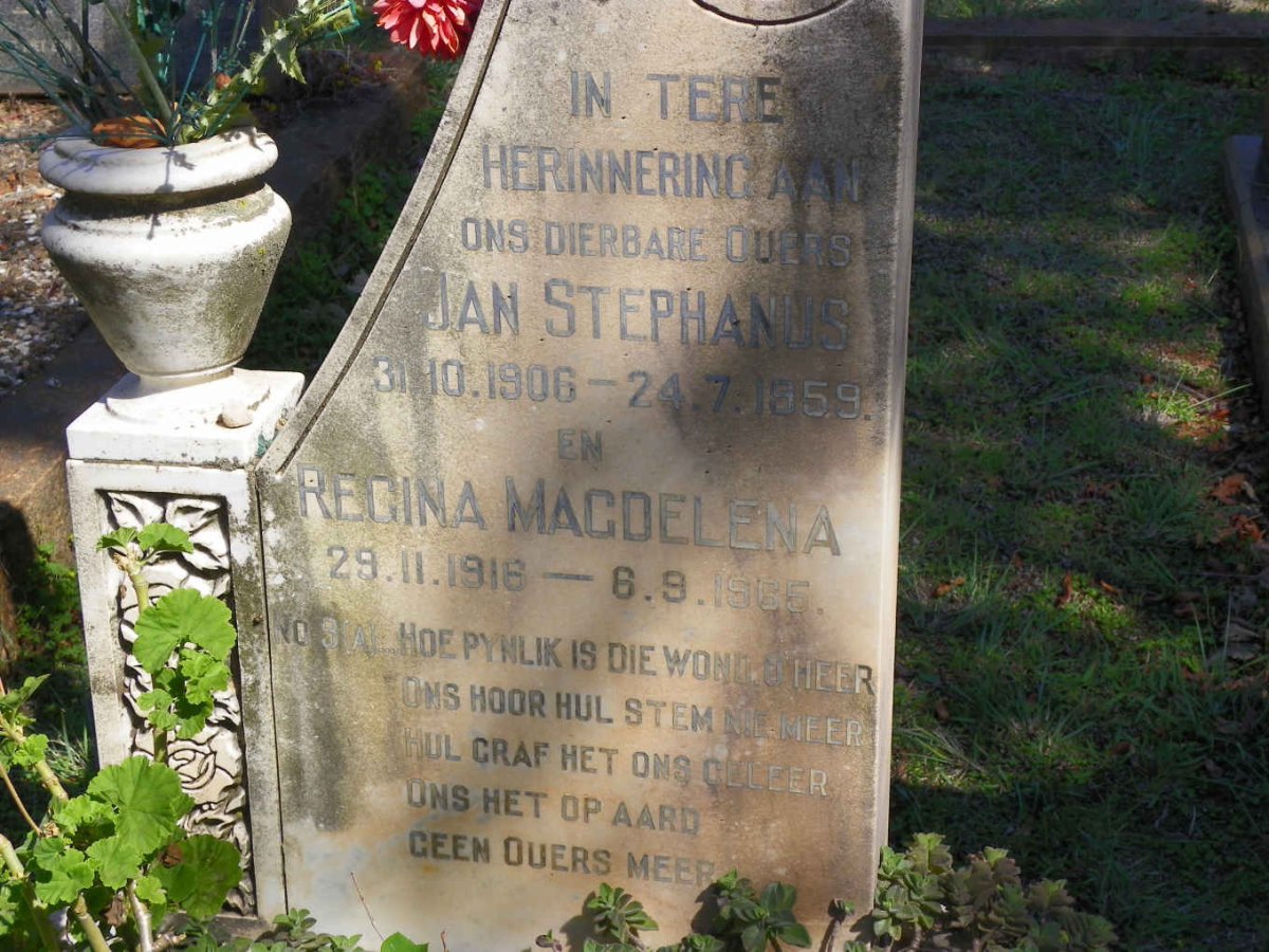 HEEVER Jan Stephanus, v.d. 1906-1959 &amp; Regina Magdelena 1916-1965 :: PIETERSE Sarah Elizabeth 1935-????