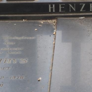 HENZEN Matthys -1978 &amp; Elize -1985