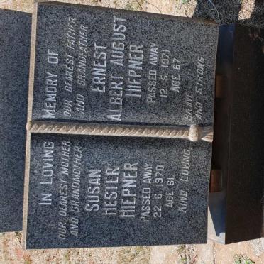 HIEPNER Ernest Albert August -1971 &amp; Susan Hester -1970