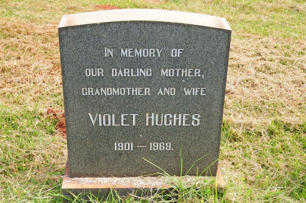HUGHES Violet 1901-1969