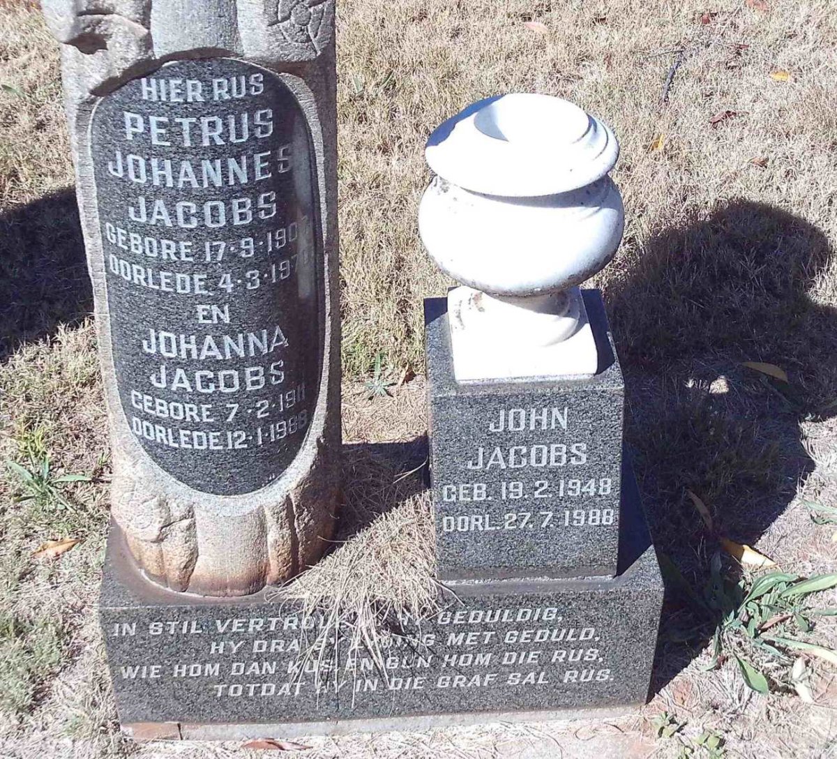 JACOBS Petrus Johannes 190?-1970 &amp; Johanna 1911-1988 :: JACOBS John 1948-1988